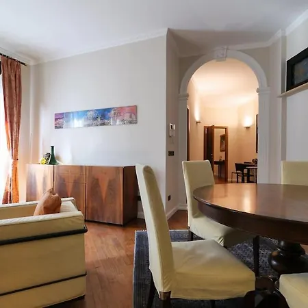 Apartamento Large And Elegant In Missori Duomo