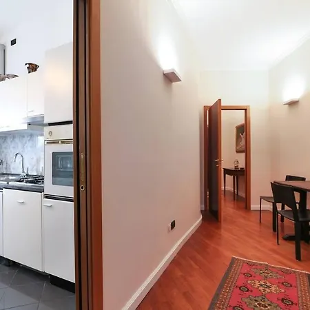 Appartement Large And Elegant In Missori Duomo